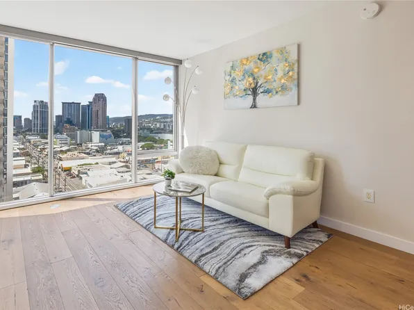 1001 Queen St #1213, Honolulu, HI 96814