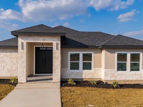 3459 Cory Circle, Eagle Pass, TX 78852