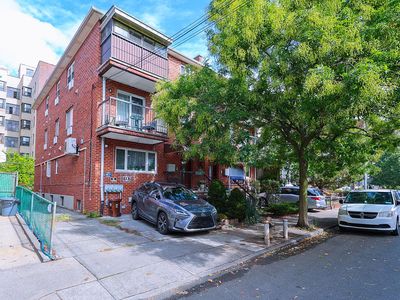 2235A 84th St APT 1C, Brooklyn, NY, 11214