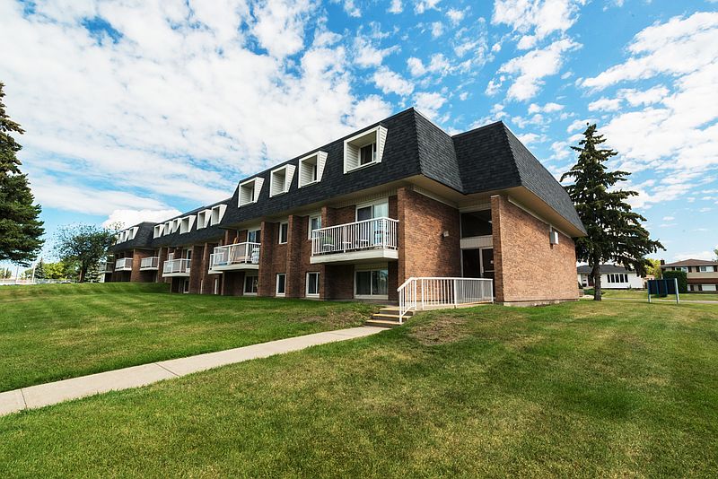 Edmonton Apartment for rent - 2 Bedrooms — photo 4