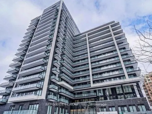 85 Oneida Cres #201, Richmond Hill, ON L4B 0H4