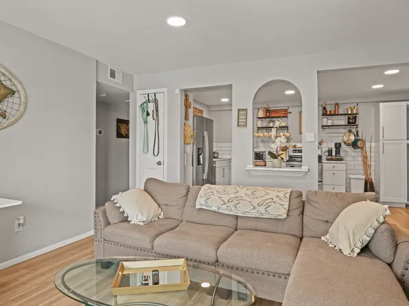 12112 Melody Dr APT 302, Westminster, CO 80234