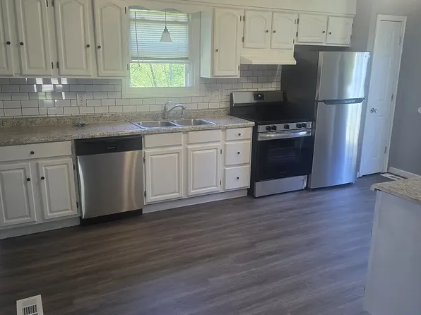 210 4th St, Friendship, OH 45630