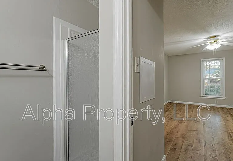 111 Canebrake Dr — Photo 24