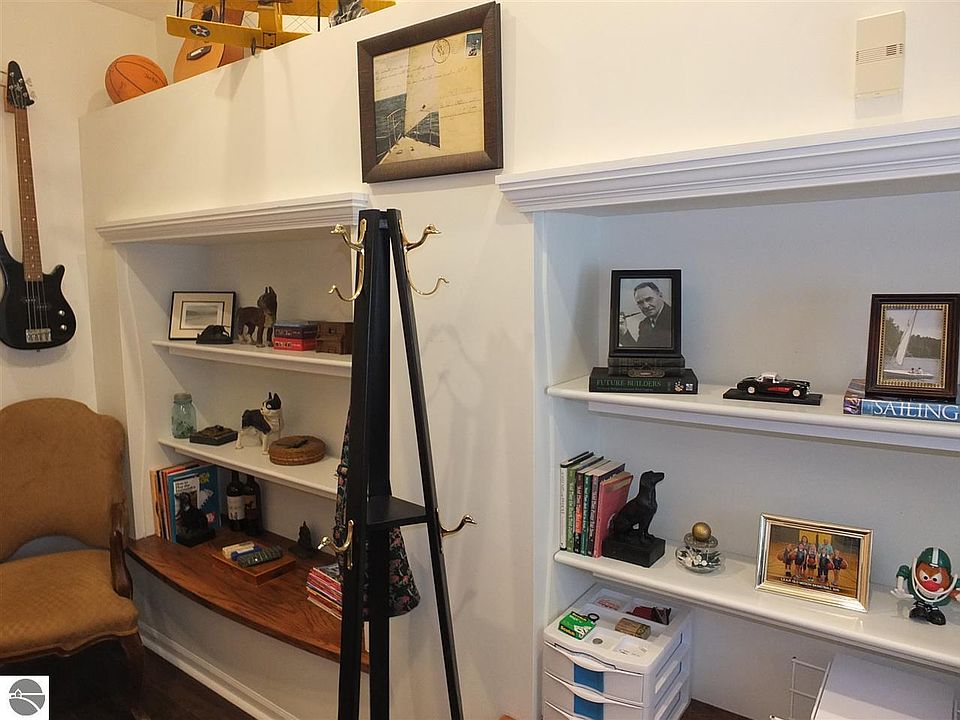 1st image of 6234 Peninsula Dr