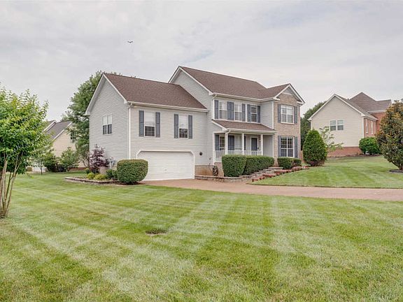 2nd image of 2799 Iroquois Dr