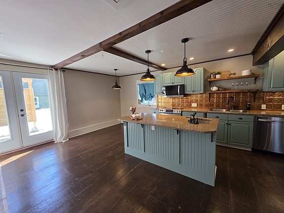 4th image of 123 Mount Edward Rd