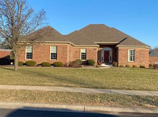 812 Lakeside Dr, Elizabethtown, KY 42701