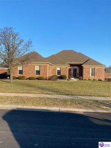 812 Lakeside Dr, Elizabethtown, KY, 42701