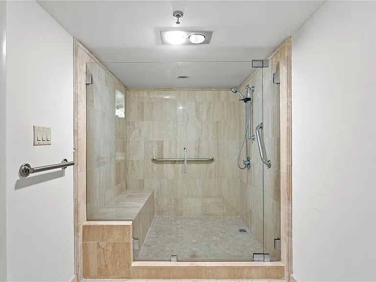 3301 Bayshore Blvd #1609A — Photo 30