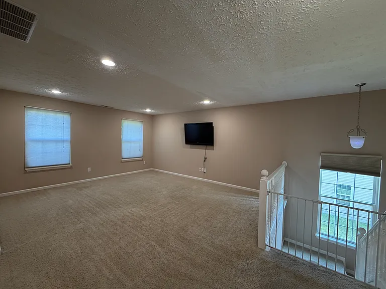 2537 Thorney Wood Ln — Photo 14