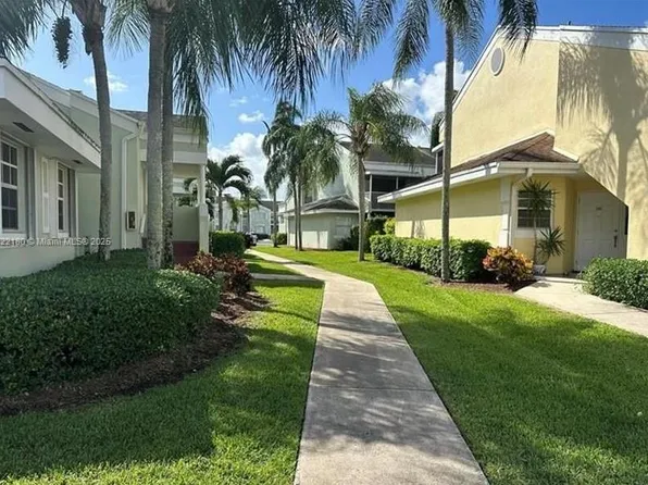 2529 SE 20th Pl #102-C, Homestead, FL 33035