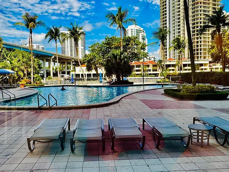 19390 Collins Ave #624 — Photo 39