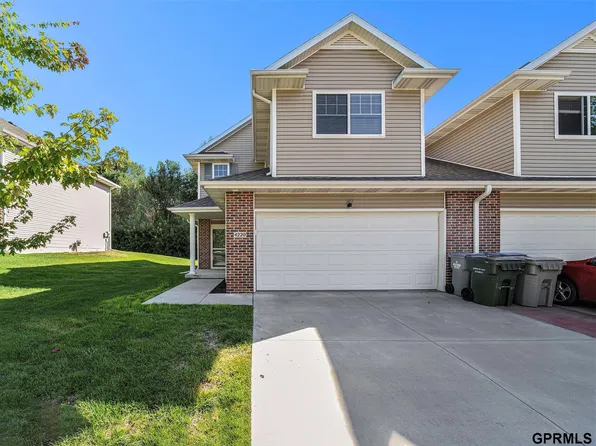 4220 N 18th St, Lincoln, NE 68521