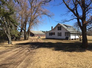 W7268 Strauss Rd, Shawano, WI 54166