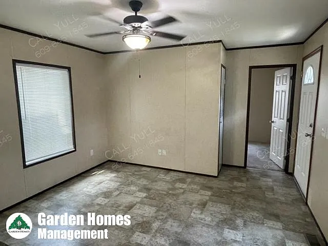 2 bed, 672 sqft, $1,850 — Photo 2
