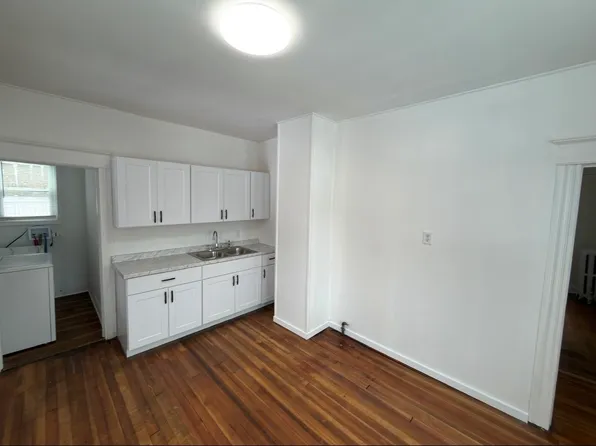 512 E Grant St #2, Olyphant, PA 18447