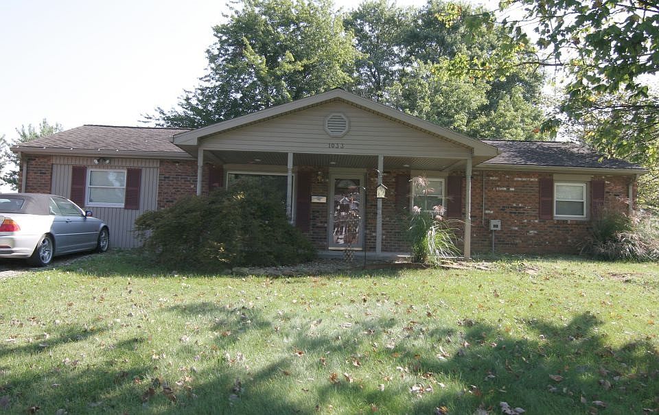 1st image of 1033 Race St