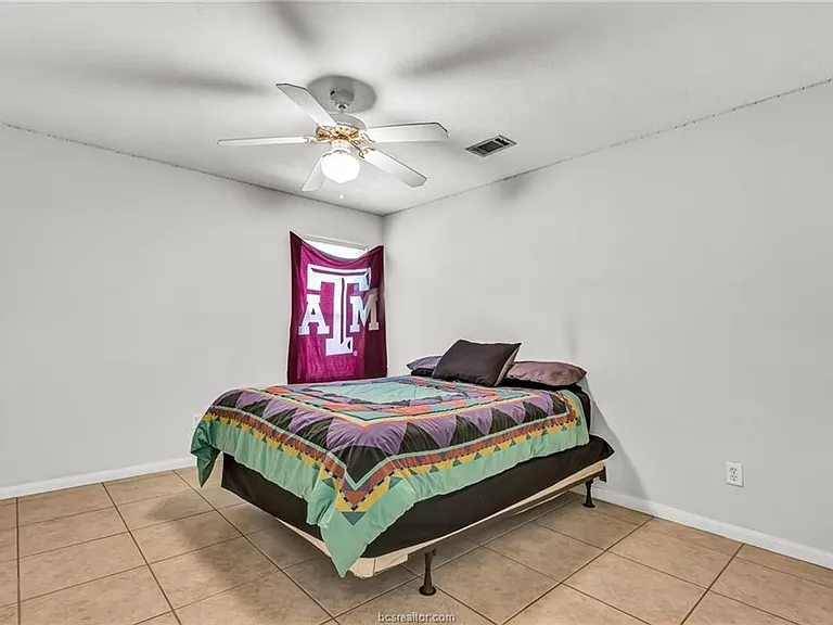 2411 Pintail Loop — Photo 13
