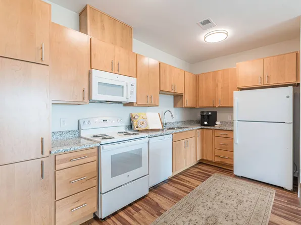 Avery Landing Apartments