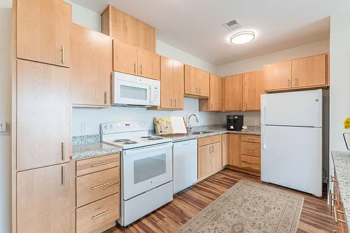 Avery Landing Apartments Photo 1