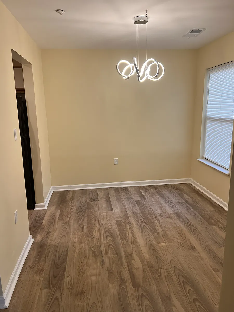 Building Photo - 18409 Guildberry Dr #101