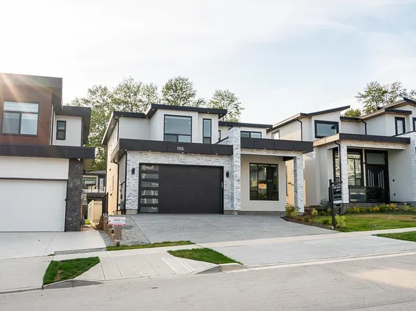 1715 167th St, Surrey, BC V3Z 0T3