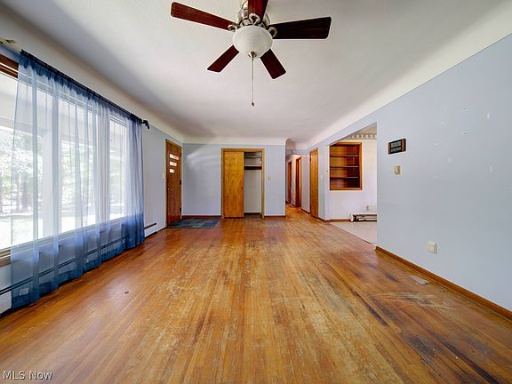 5th image of 38140 Rogers Rd