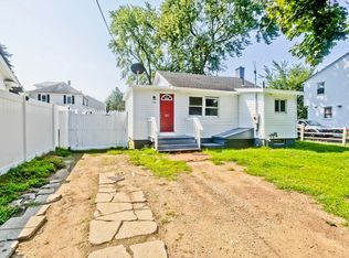 143 Davenport St, Springfield, MA 01119