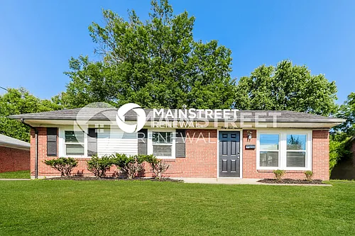 3319 Palmer Ln Photo 1