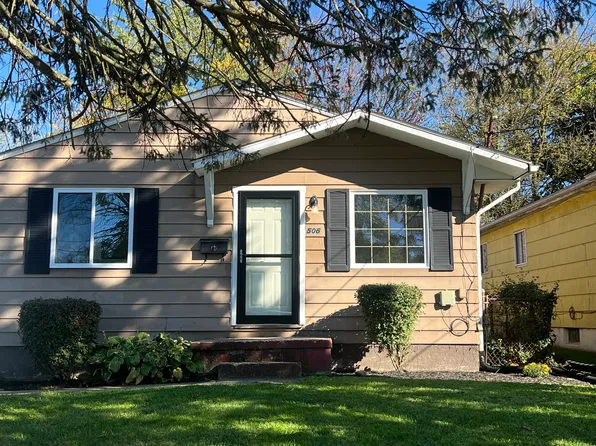 506 Freedom Ave NE, Canton, OH 44704