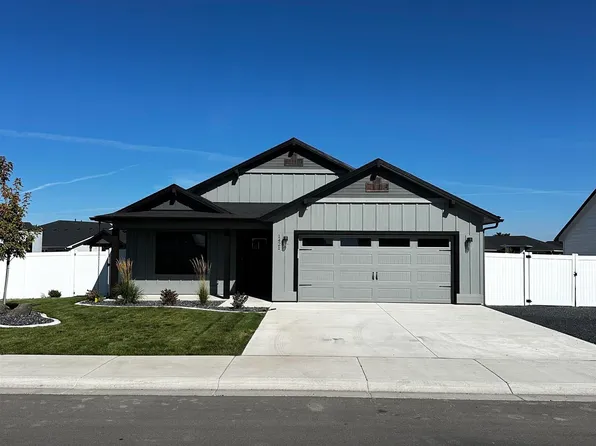 1421 NW 24th St, Fruitland, ID 83619