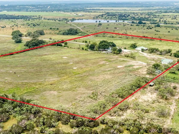 7800 County Road 210, Bertram, TX 78605
