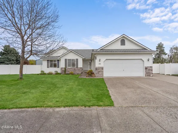 8270 N Ainsworth Dr, Hayden Lake, ID 83835