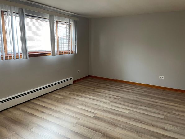 18416 Torrence Ave APT 1, Lansing, IL 60438