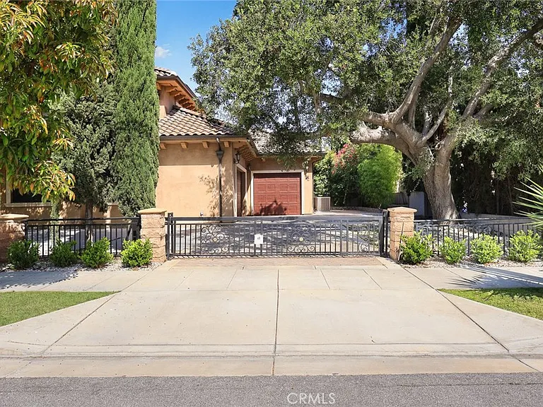 536 W Camino Real Ave — Photo 58