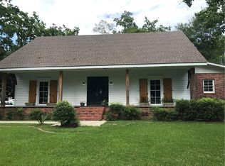 425 Carondelet St, Mandeville, LA 70448