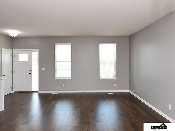 5th image of 7332 N 9th St