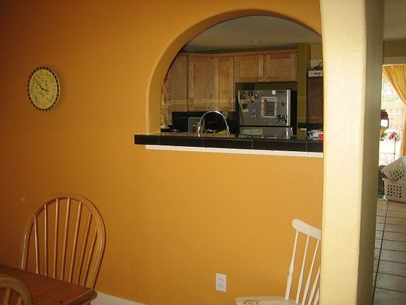 Dining Passthrough