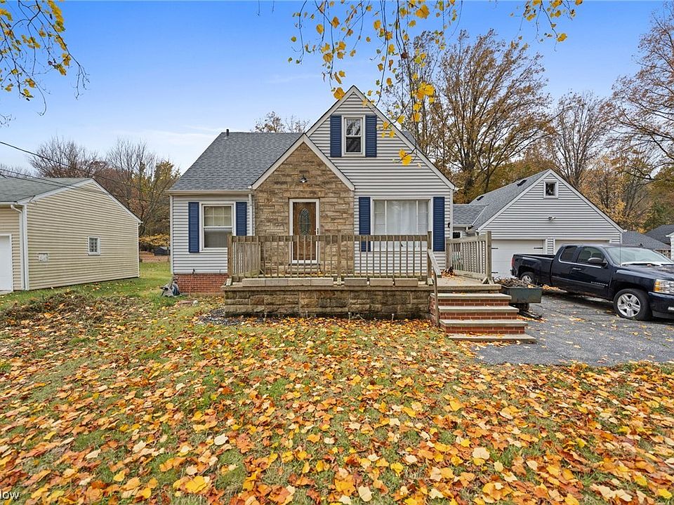 6454 Crossview Rd, Seven Hills, OH 44131 Zillow