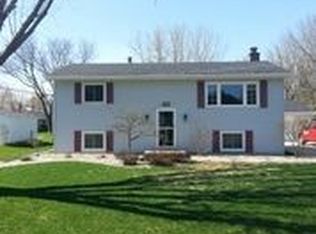 817 Otto St, Neenah, WI 54956