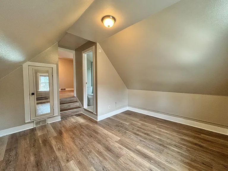 176 S Chestnut St #5 — Photo 13