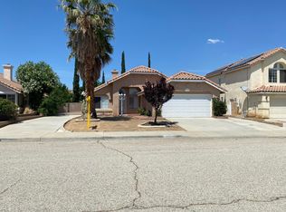 39925 Milan Dr, Palmdale, CA 93551