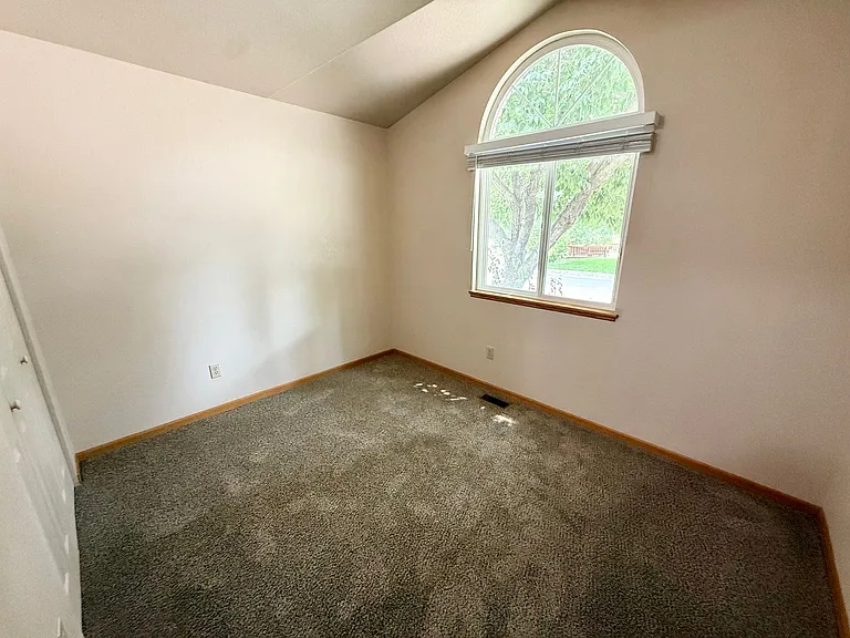 2597 Turquoise St — Photo 6