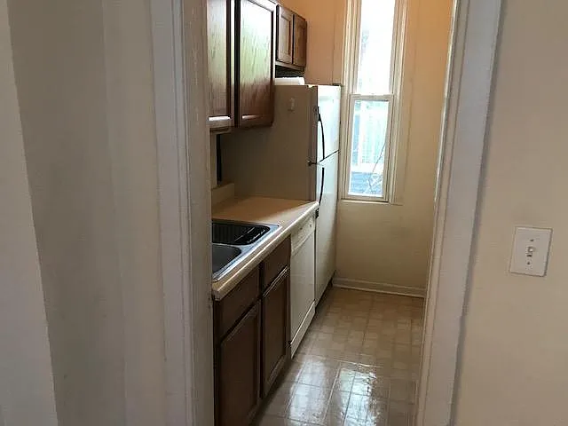 1020 W Wellington Ave #2-R — Photo 7
