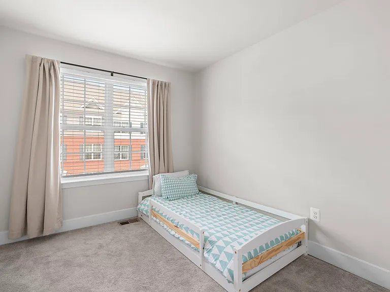8017 Potter Pl — Photo 29