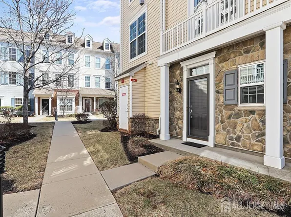 1901 Gabriel Ln, Highland Park, NJ 08904