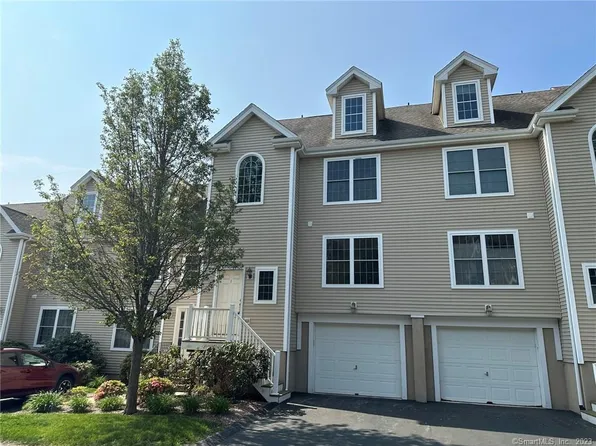15 Freedom Way #1, East Lyme, CT 06357
