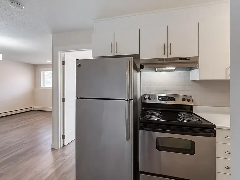 2291 Southview Dr SE #302 — Photo 11
