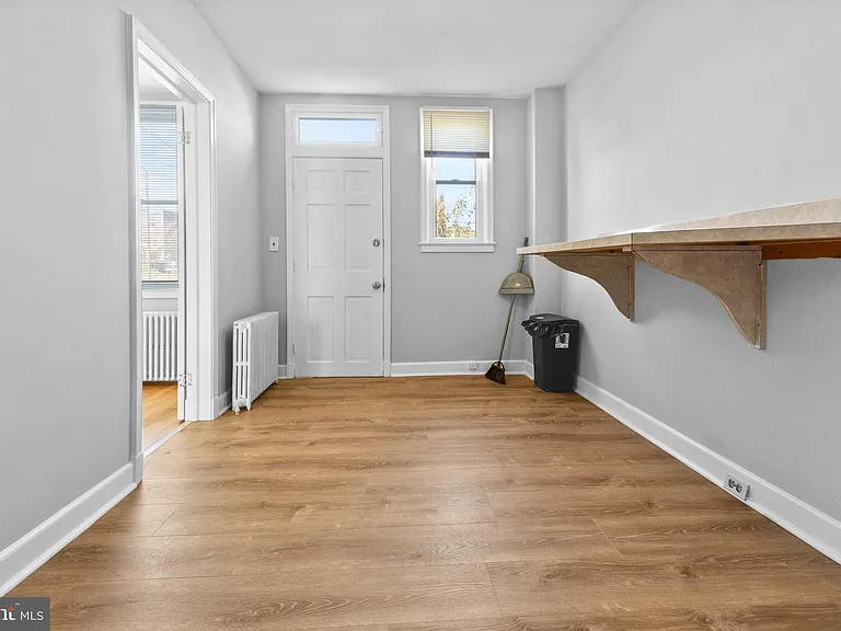 3572 Juneway #1 — Photo 3